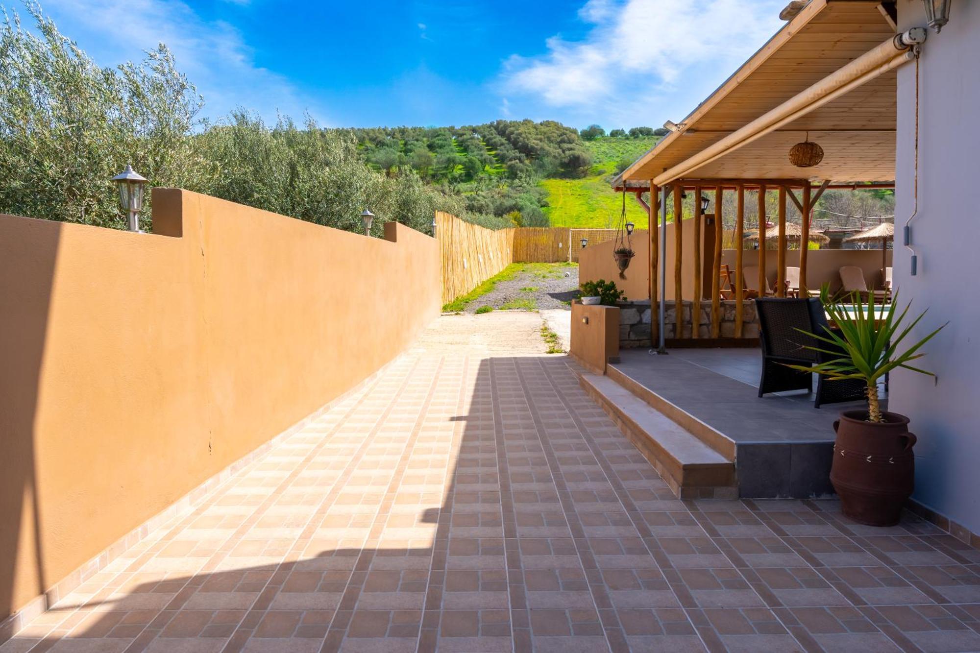Countryhouse Villa With Pool & Private Parking Heraklion  ภายนอก รูปภาพ